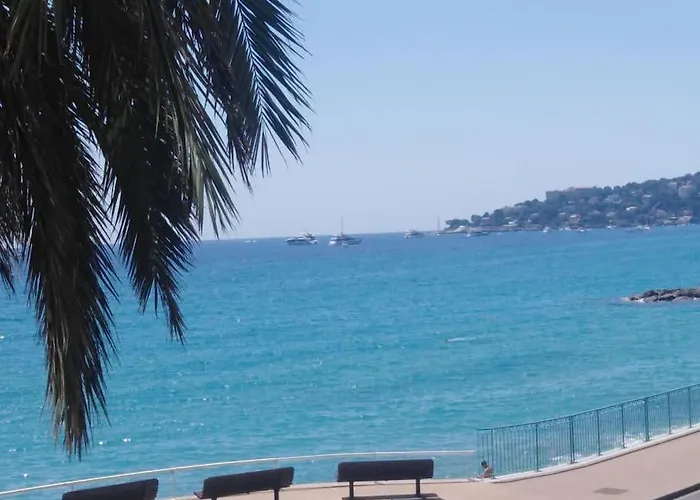 Bluemarine, Vista Mare Menton